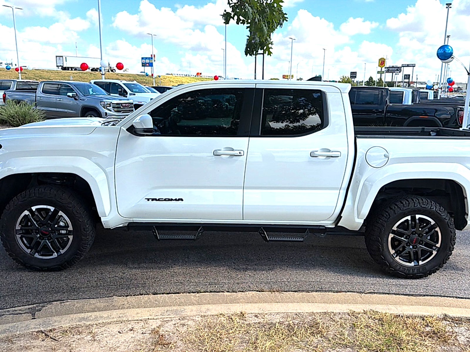 2025 Toyota Tacoma TRD Sport