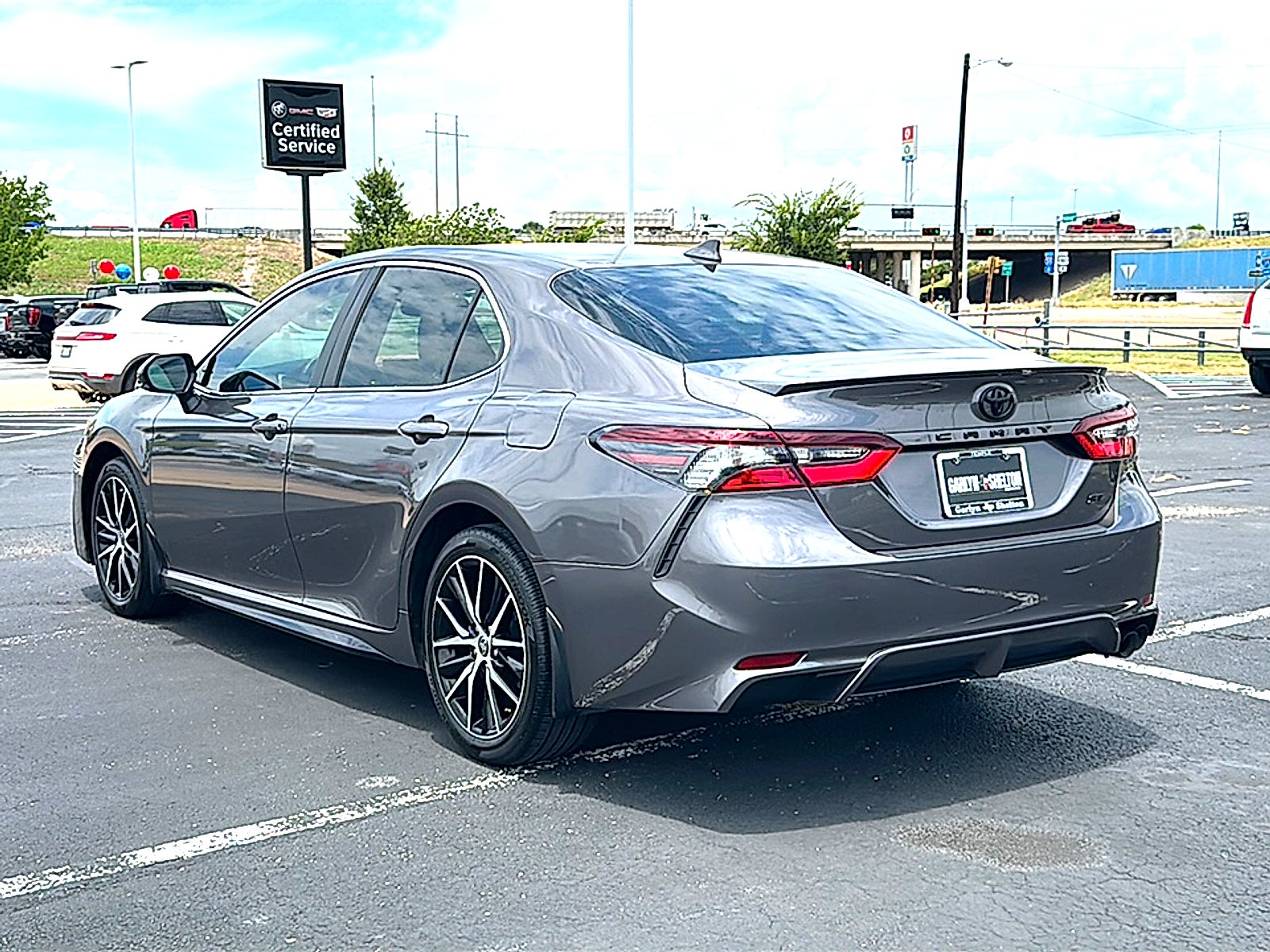 2024 Toyota Camry SE