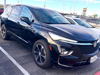 2022 Buick Enclave Essence
