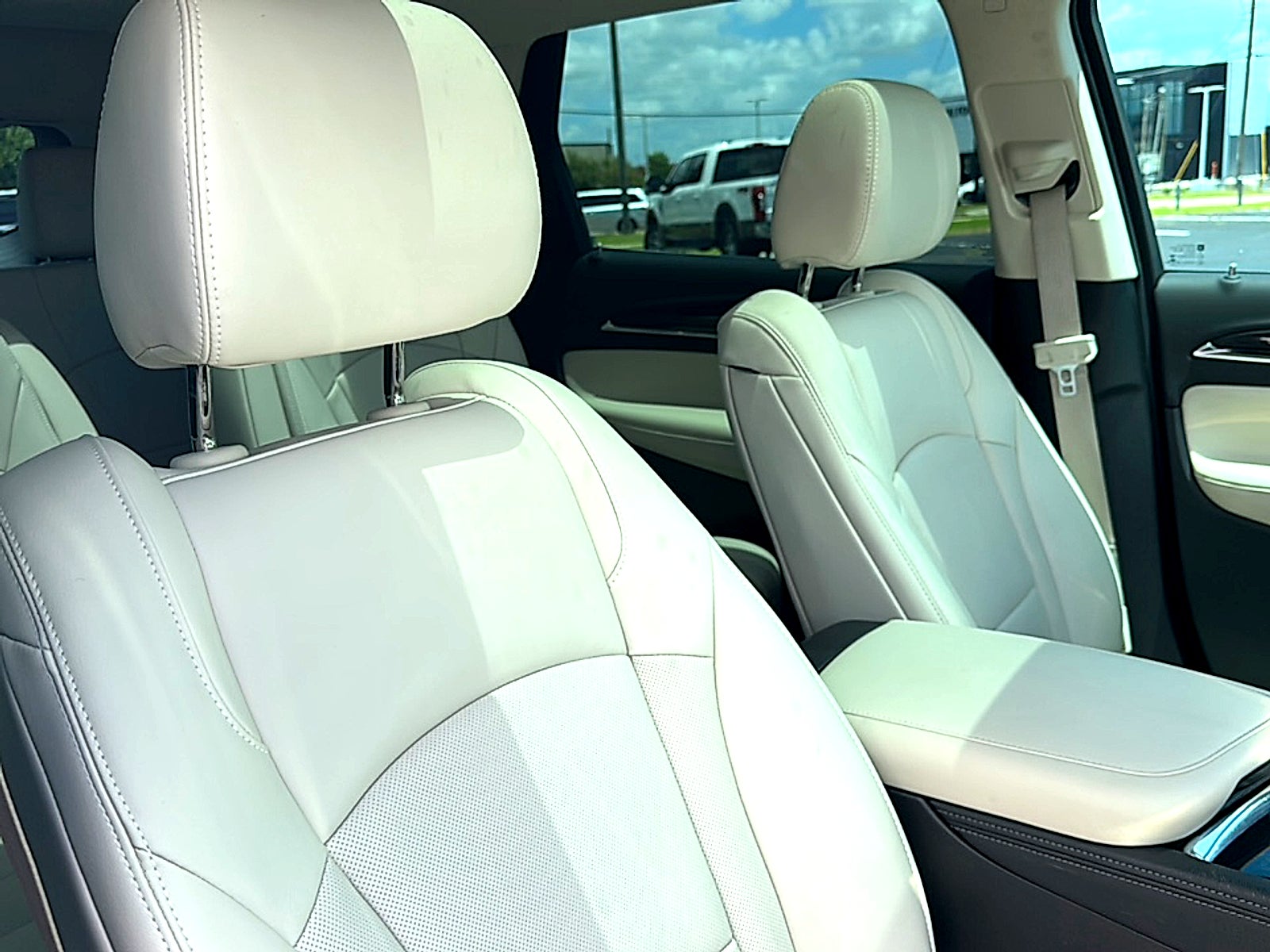 2022 Buick Enclave Premium