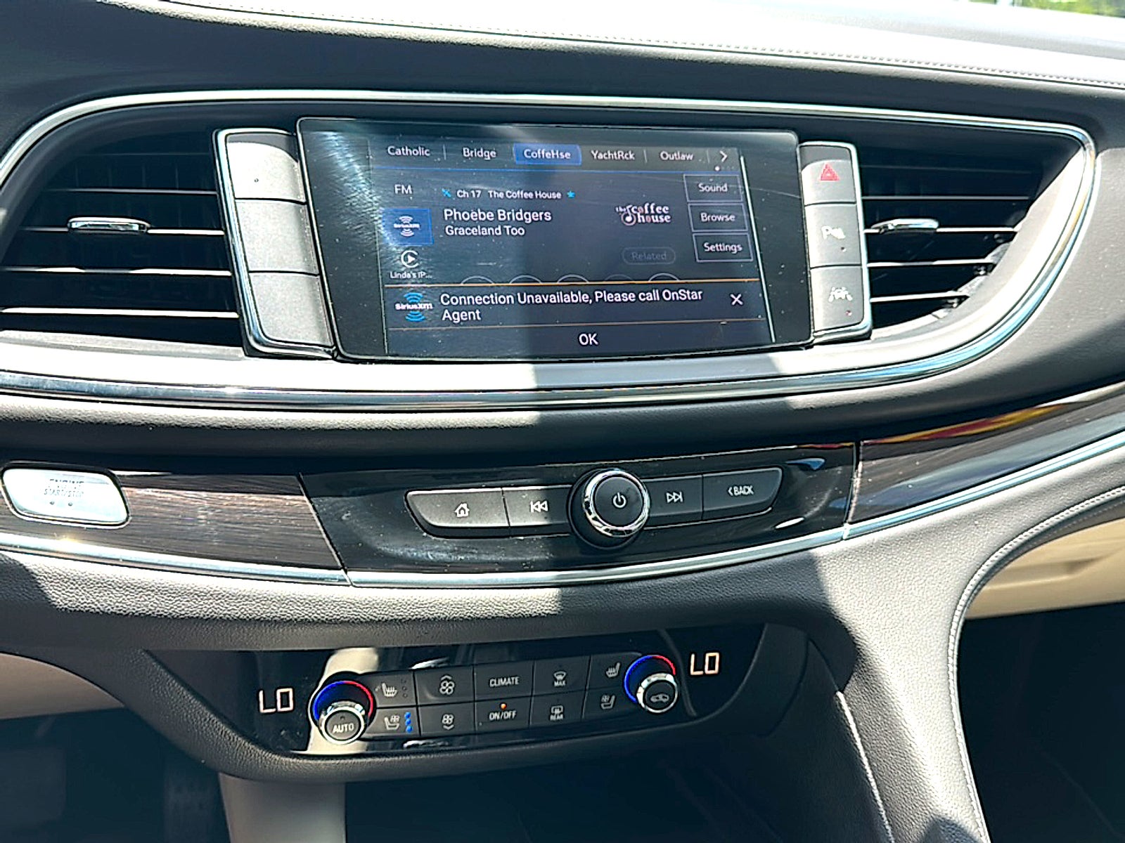2022 Buick Enclave Premium