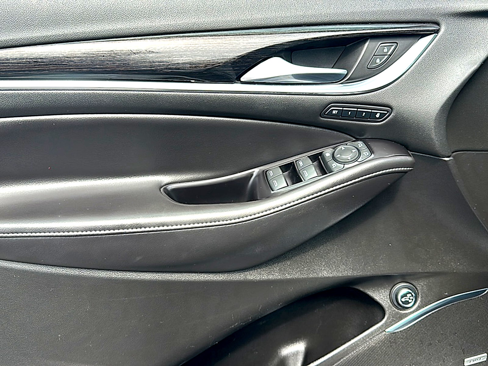 2020 Buick Enclave Avenir