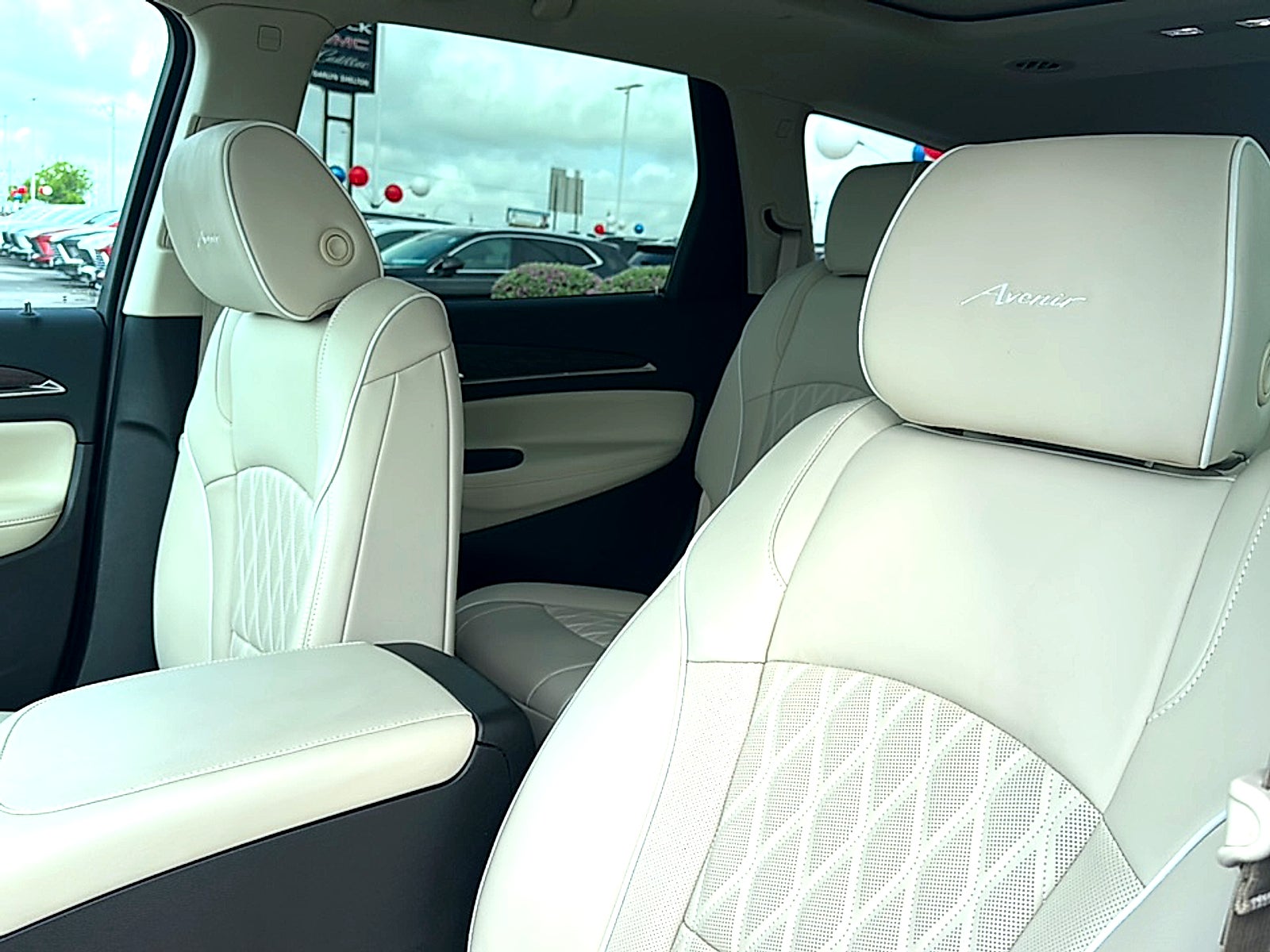 2024 Buick Enclave Avenir