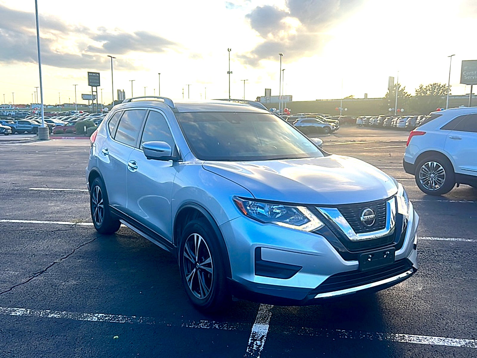 2020 Nissan Rogue SV FWD