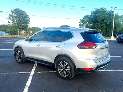 2020 Nissan Rogue SV FWD