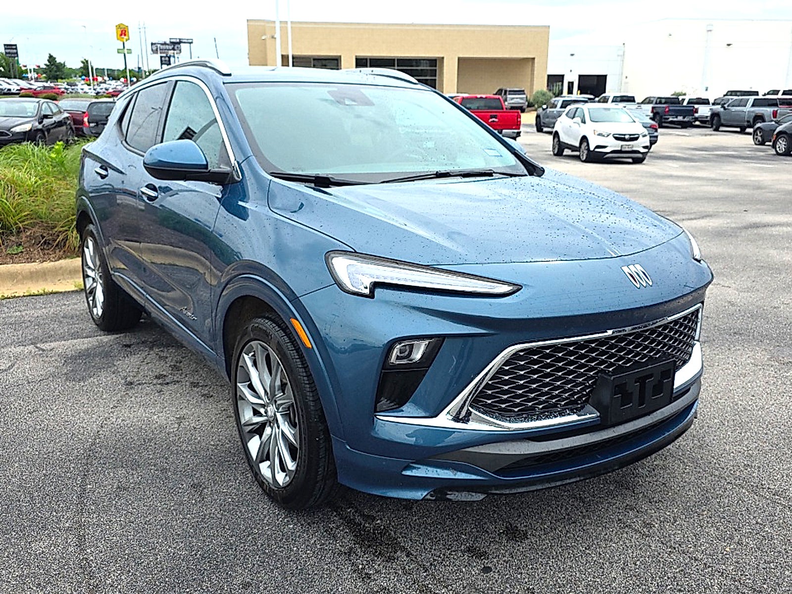 2024 Buick Encore GX Avenir