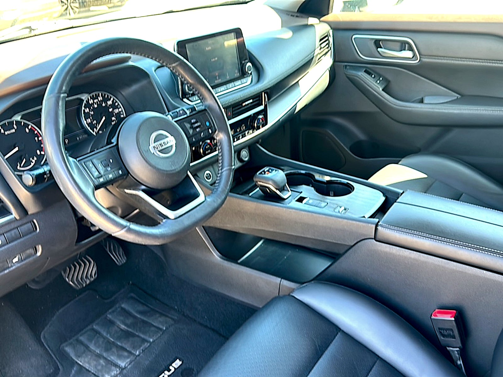 2021 Nissan Rogue SV FWD