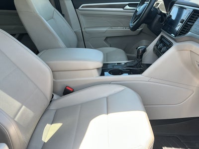 2022 Volkswagen Atlas 2.0T SE w/Technology