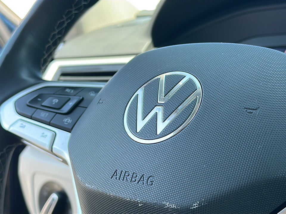 2022 Volkswagen Atlas 2.0T SE w/Technology