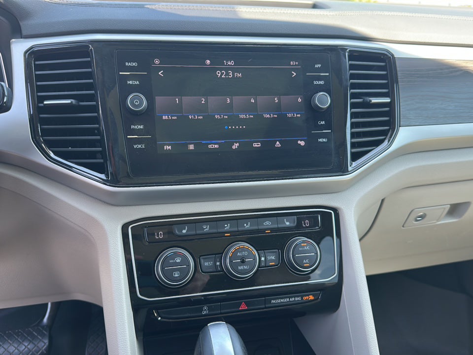 2022 Volkswagen Atlas 2.0T SE w/Technology