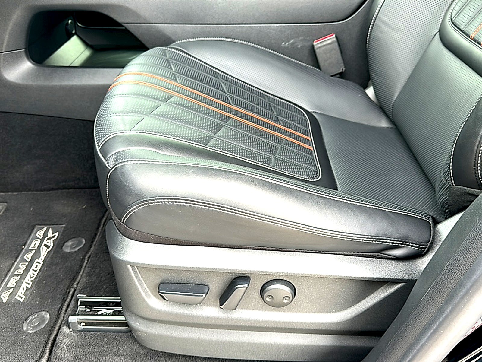 2025 Nissan Armada PRO-4X 4WD