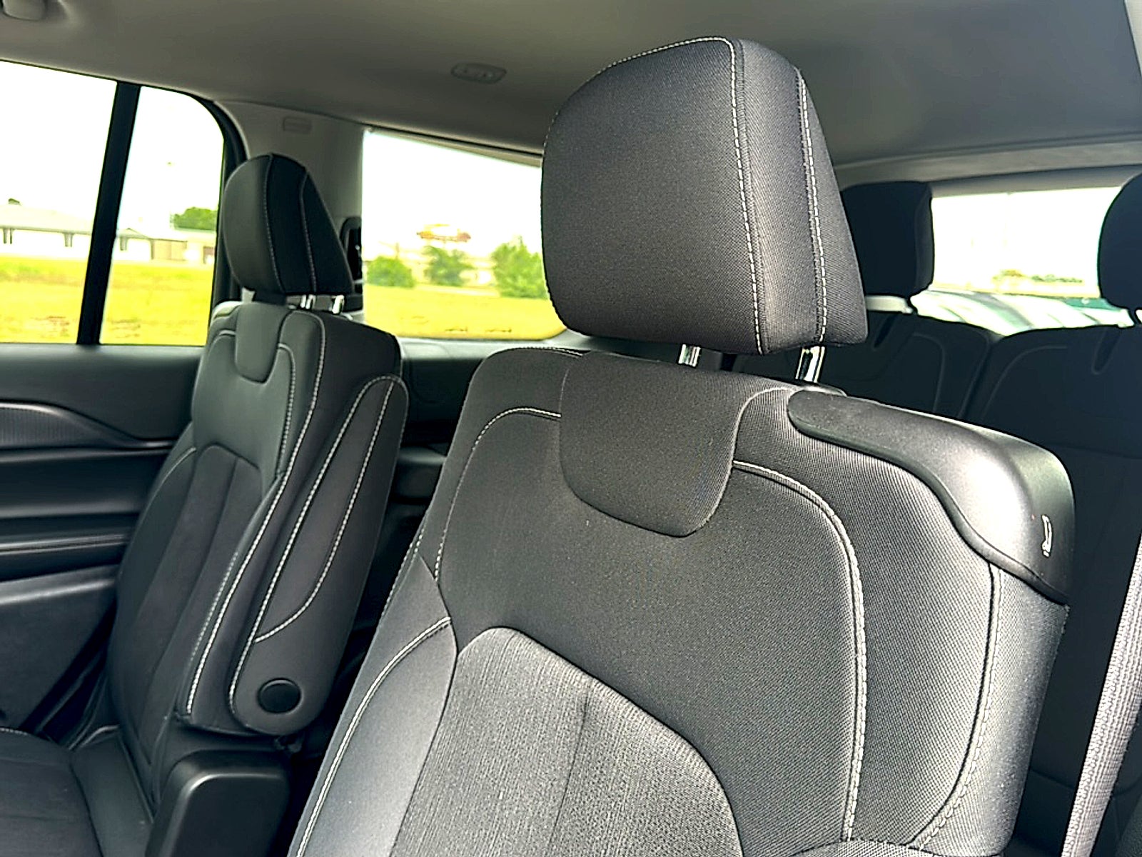 2023 Jeep Grand Cherokee L Laredo X