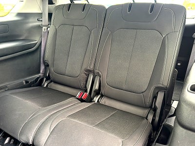 2023 Jeep Grand Cherokee L Laredo X