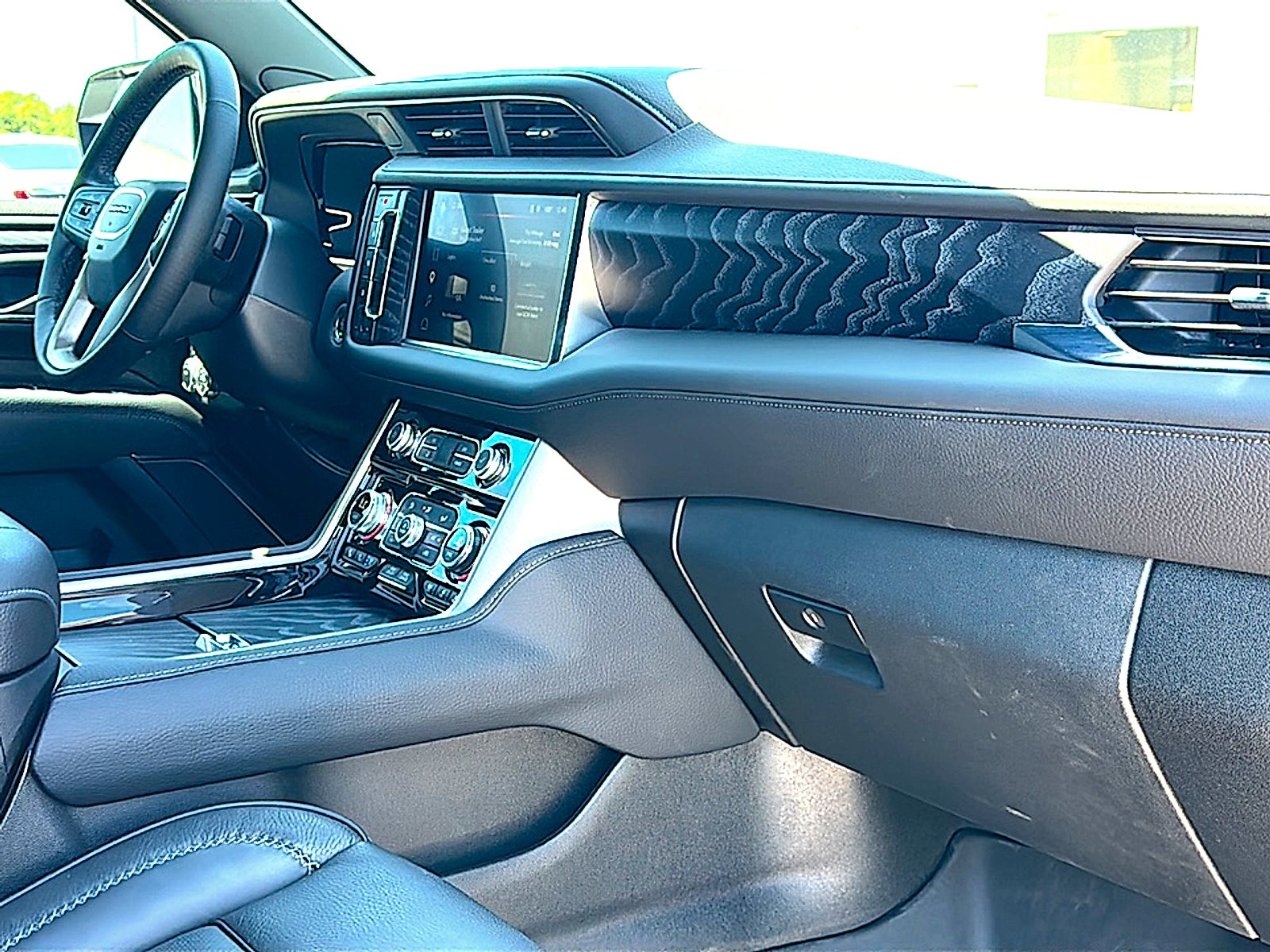 2024 GMC Yukon Denali Denali
