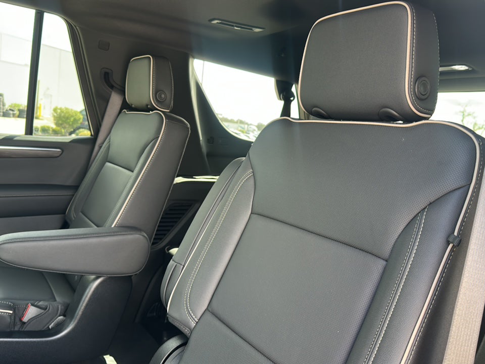 2025 Chevrolet Tahoe 4WD Premier