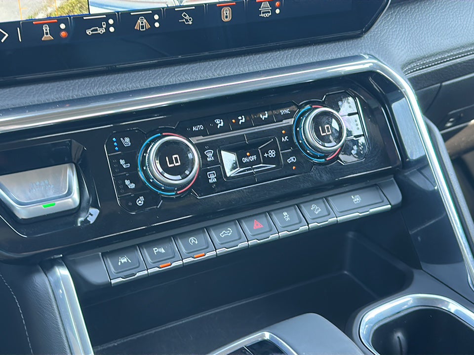 2024 GMC Sierra 1500 4WD Crew Cab Short Box Denali