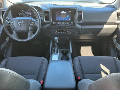 2023 Nissan Frontier Crew Cab SV 4x2