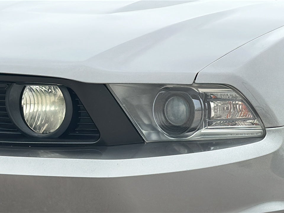 2011 Ford Mustang GT Premium