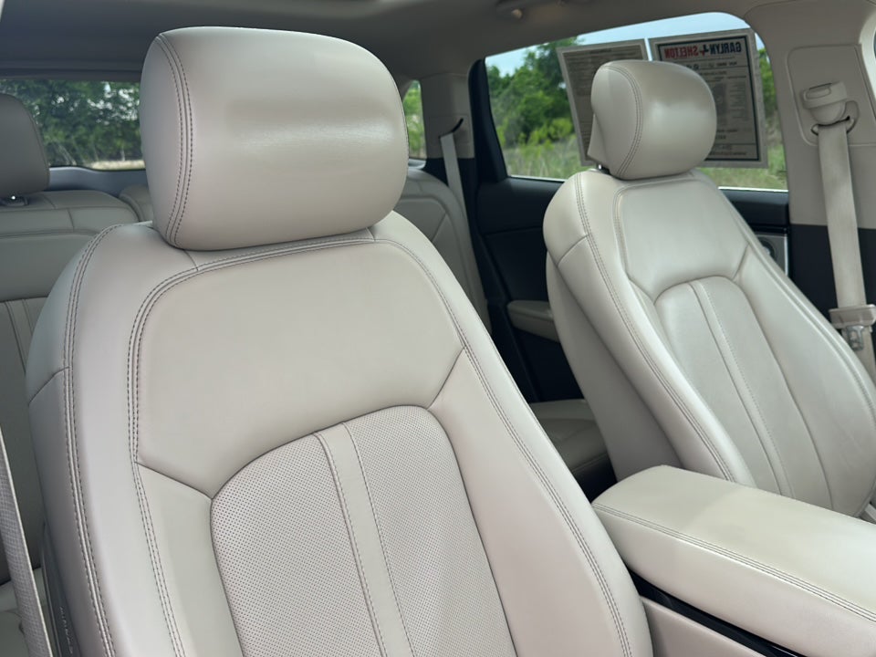 2021 Lincoln Nautilus Reserve