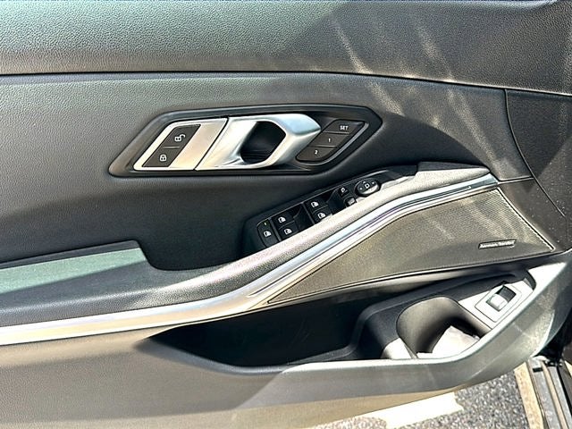 2021 BMW 3 Series 330i