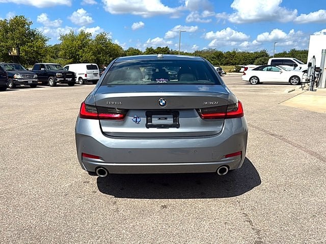 2024 BMW 3 Series 330i