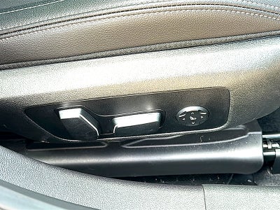2024 BMW 3 Series 330i