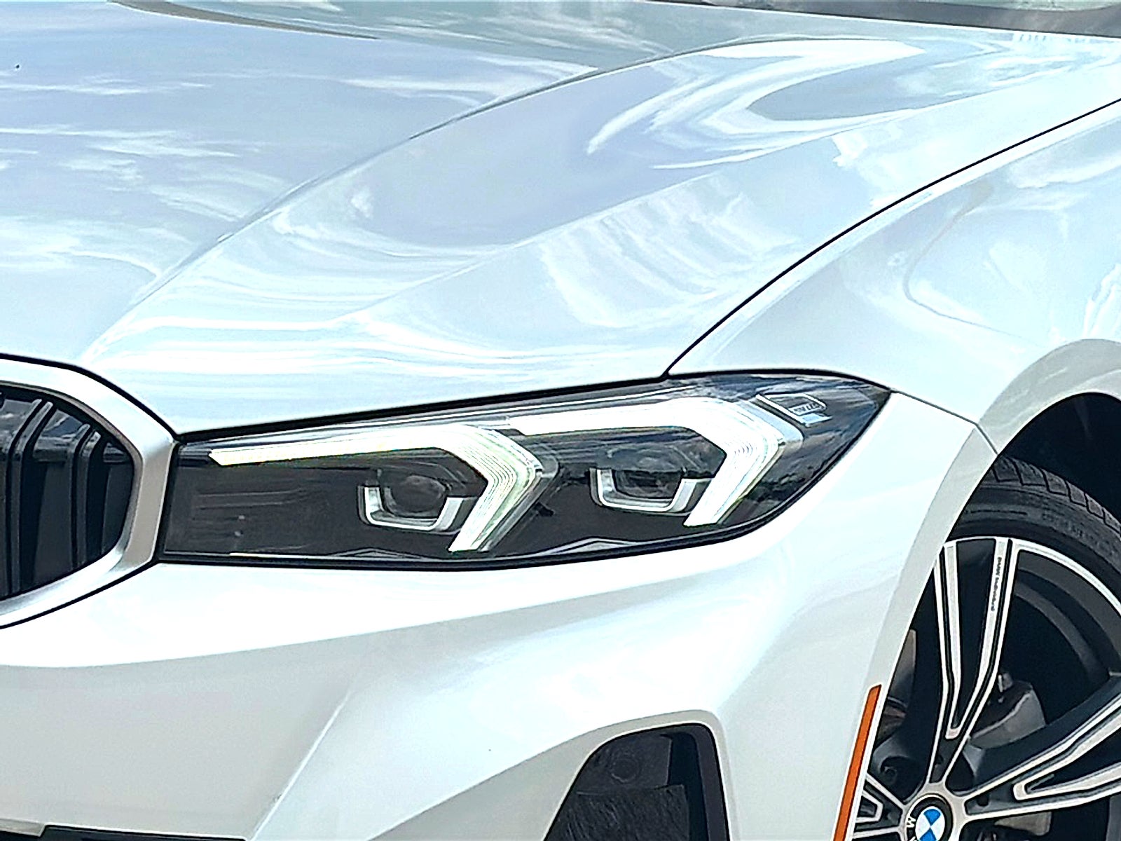 2024 BMW 3 Series 330i