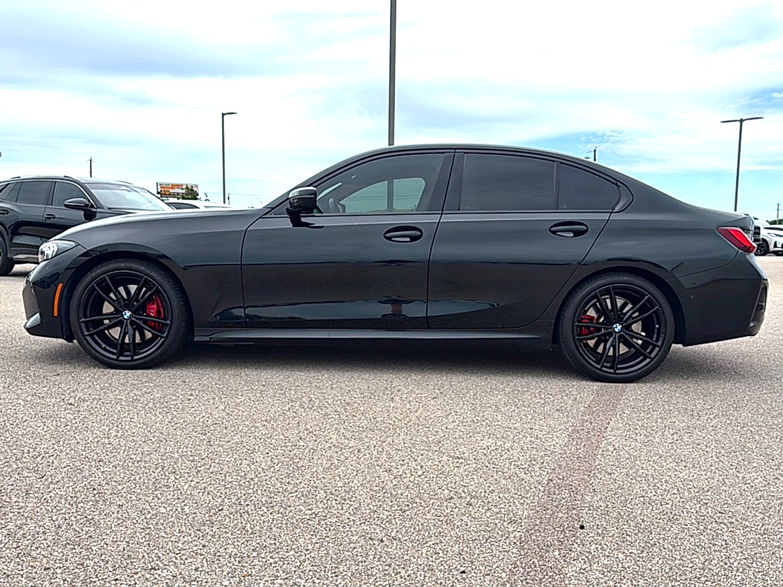 2023 BMW 3 Series 330i