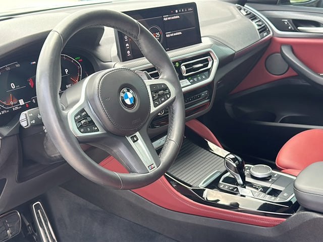 2025 BMW X4 xDrive30i