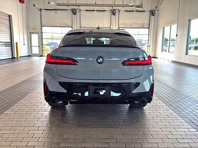 2025 BMW X4 xDrive30i