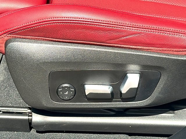2024 BMW X4 xDrive30i