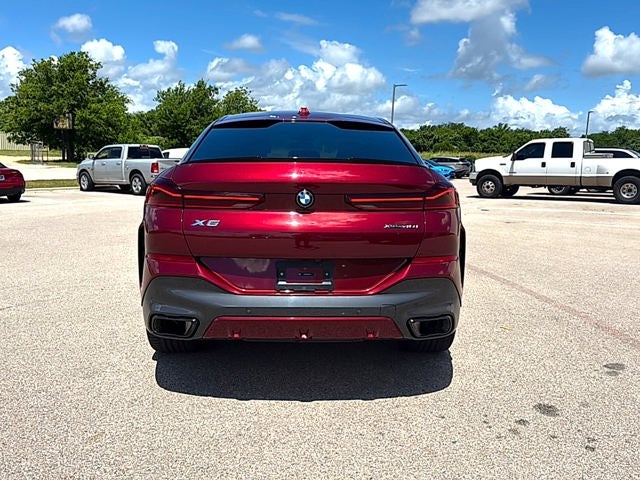 2025 BMW X6 xDrive40i