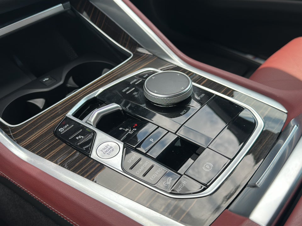 2024 BMW X6 xDrive40i