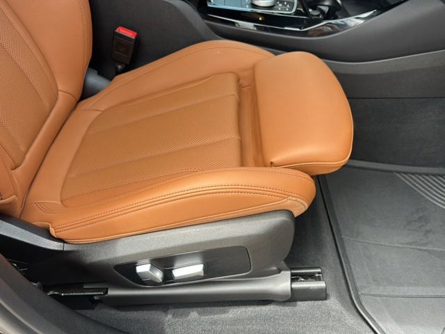 2023 BMW X3 M40i