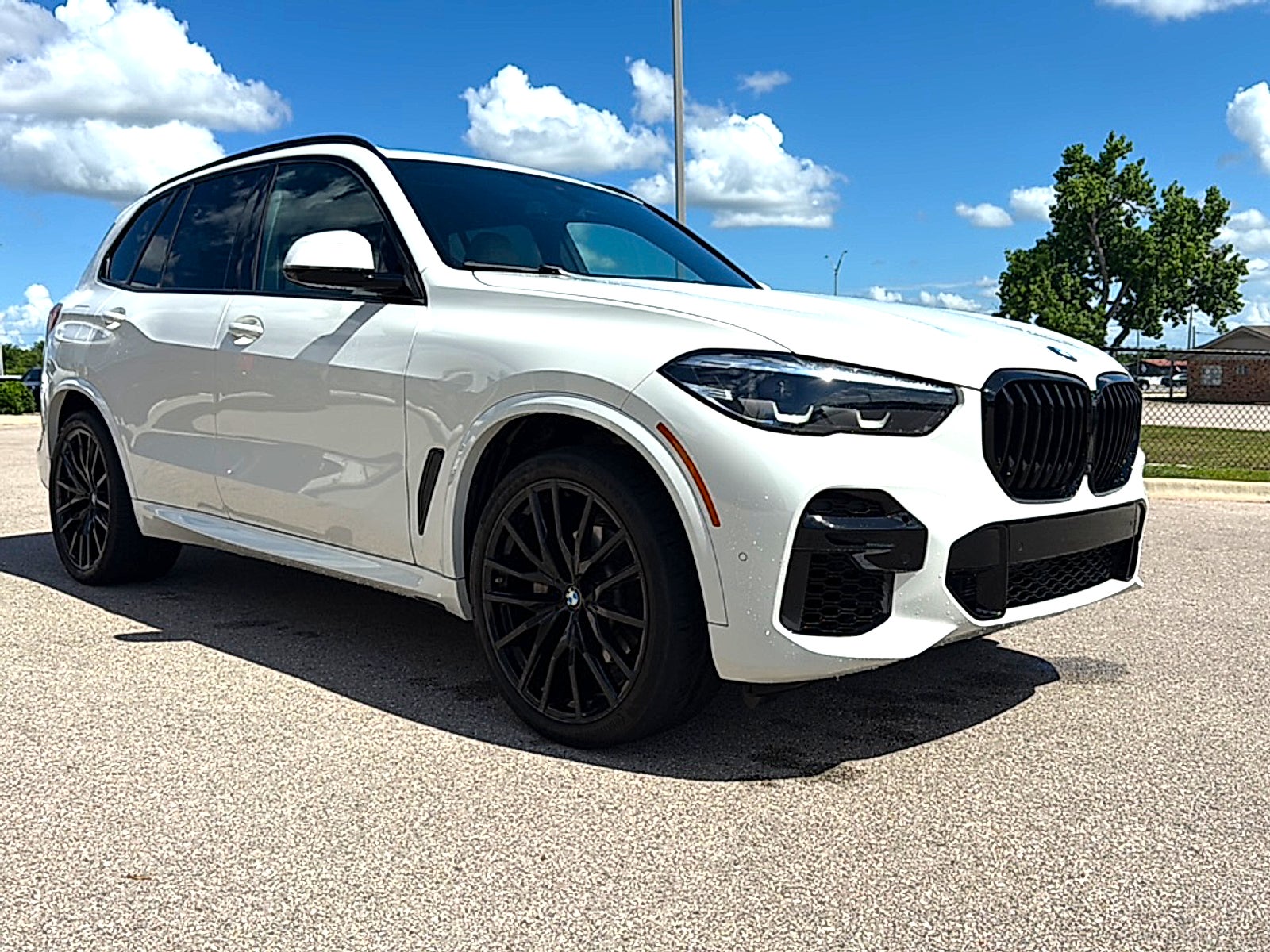2023 BMW X5 xDrive40i