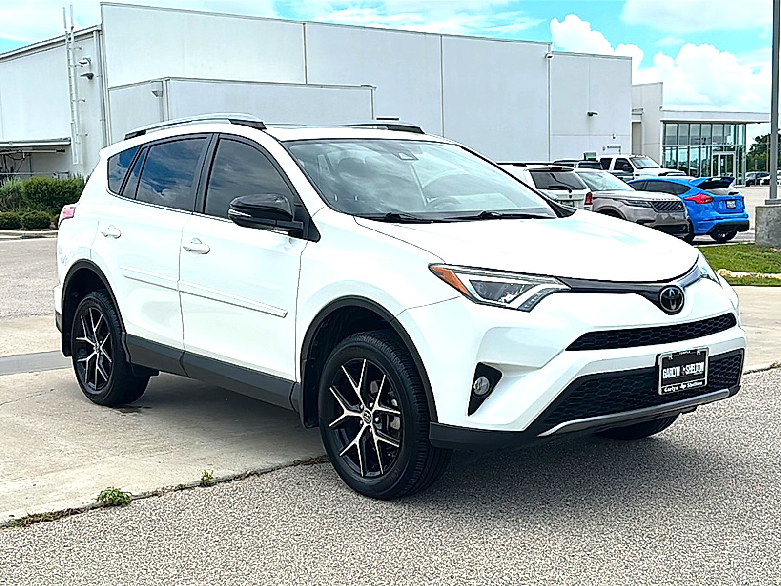 2018 Toyota RAV4 SE