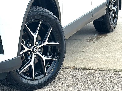 2018 Toyota RAV4 SE