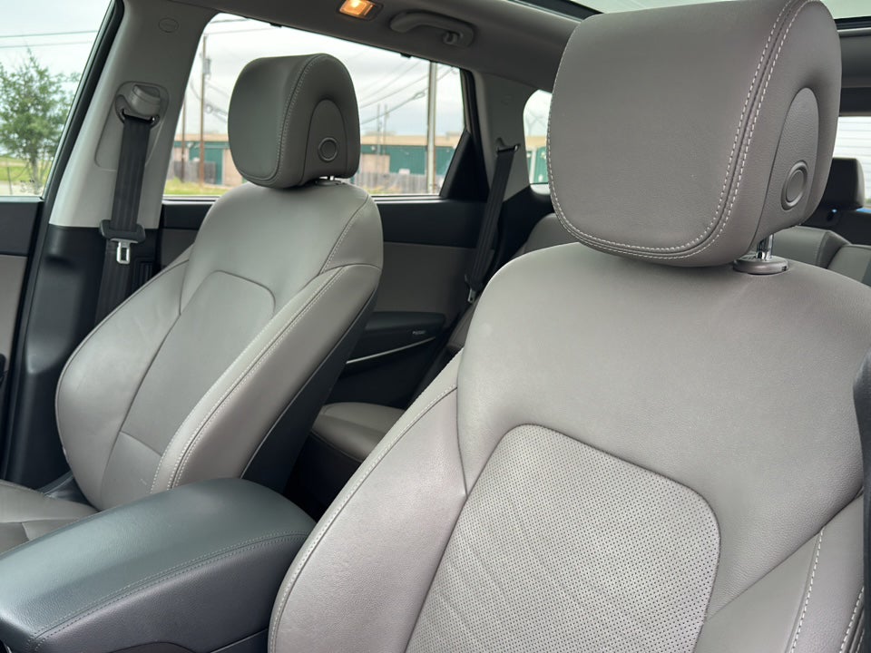 2018 Hyundai Santa Fe SE Ultimate