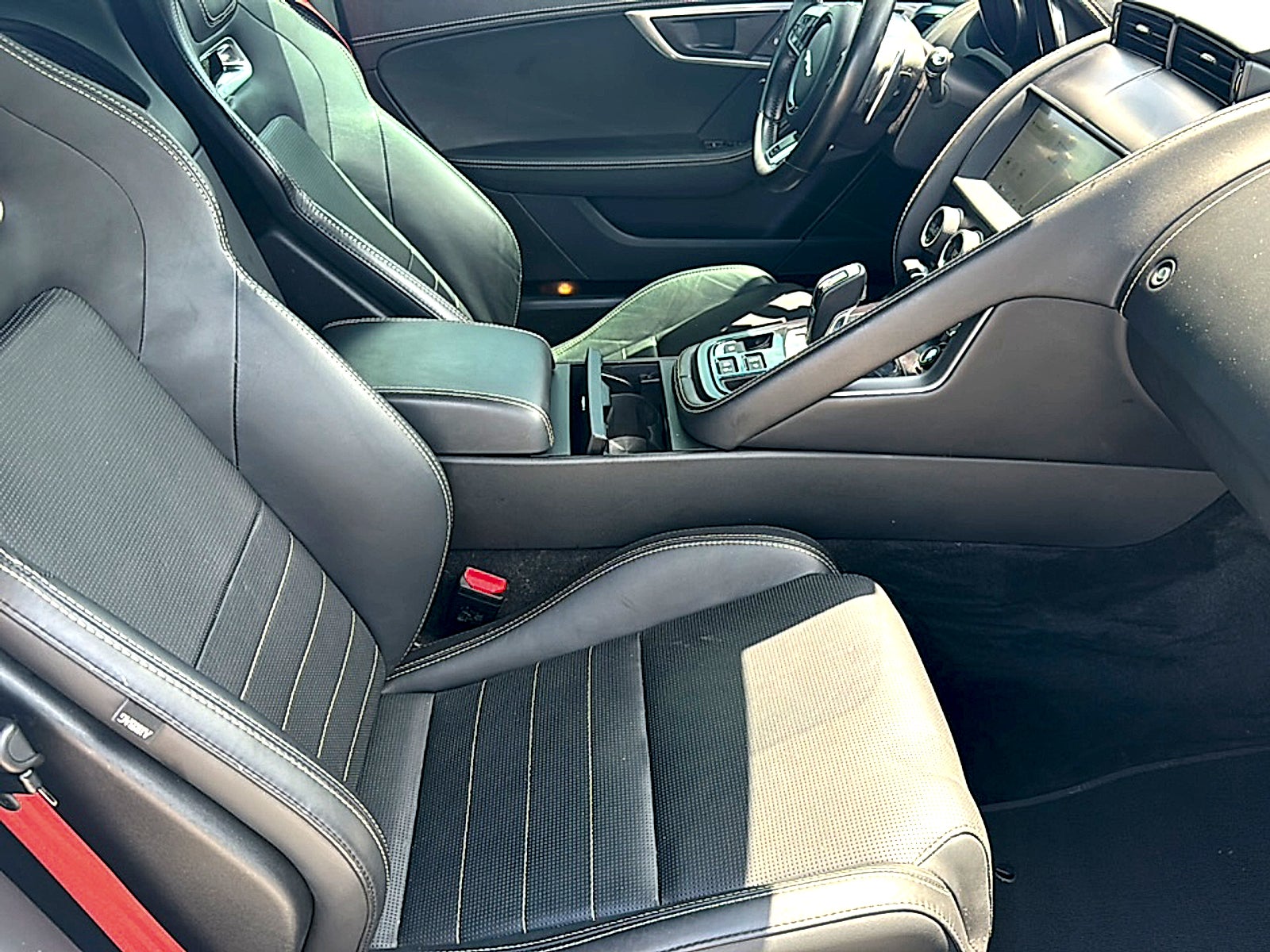 2020 Jaguar F-TYPE P300