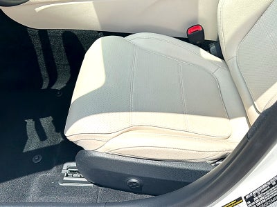 2025 Mercedes-Benz C 300 C 300