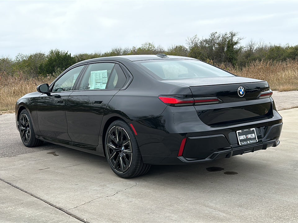2026 BMW 7 Series 740i