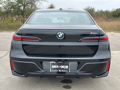 2026 BMW 7 Series 740i