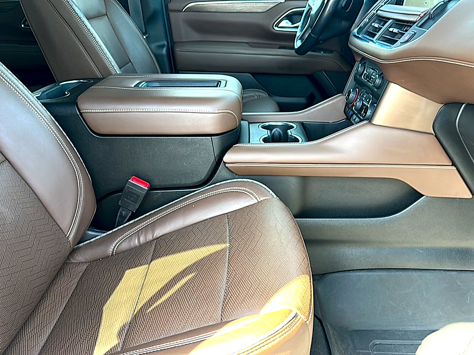 2023 Chevrolet Suburban High Country